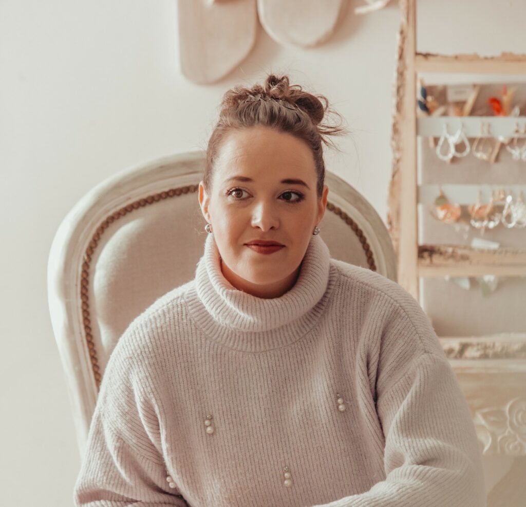 Fannie POMMIER Créatrice de robe de mariée Haute-Loire Styliste